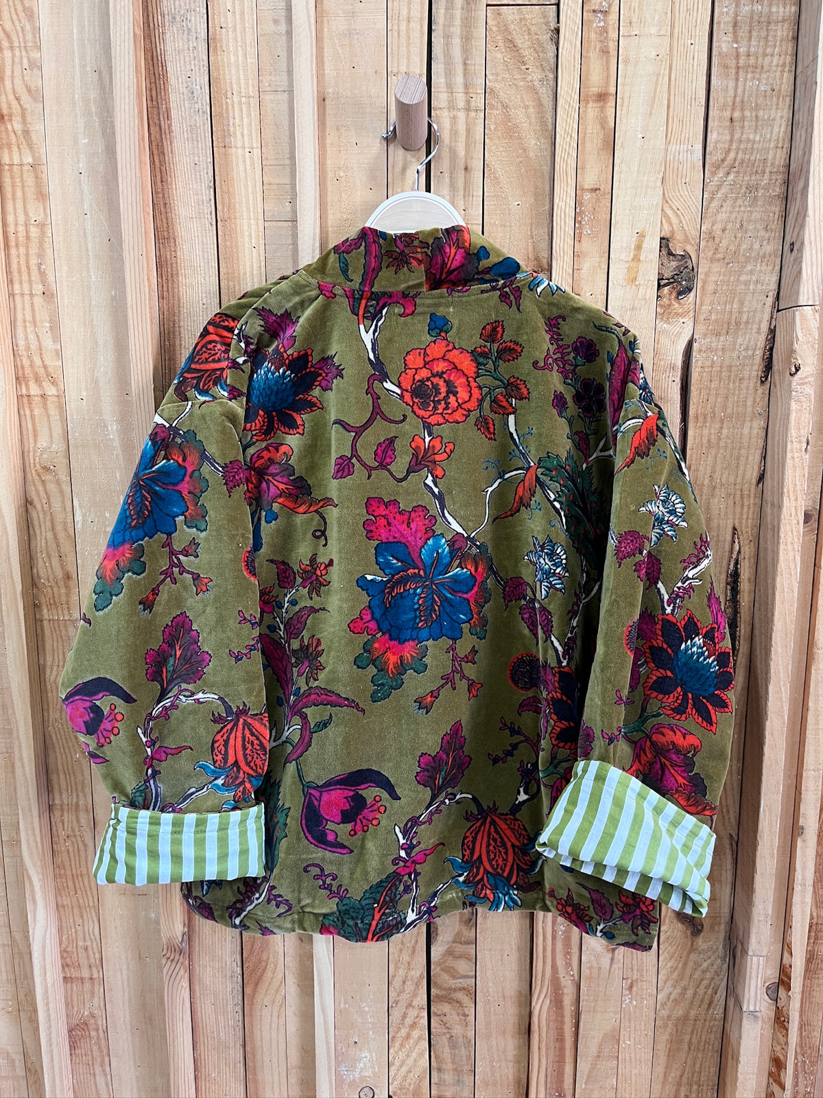 Chaqueta Kimono Terciopelo Estampado Flores - Verde Musgo