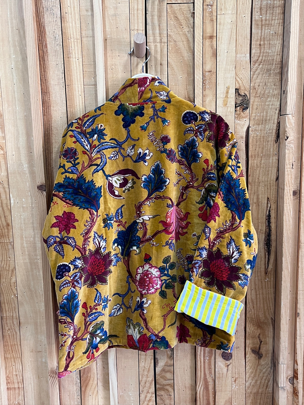 Chaqueta Kimono Terciopelo Estampado Flores - Mostaza