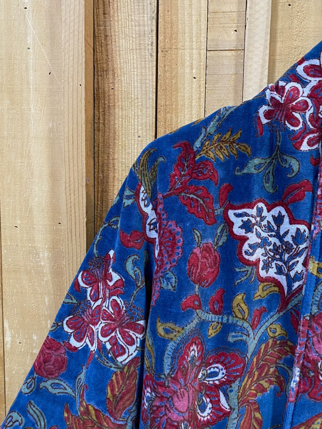 Chaqueta Corta Terciopelo Floral - Azul y Granate
