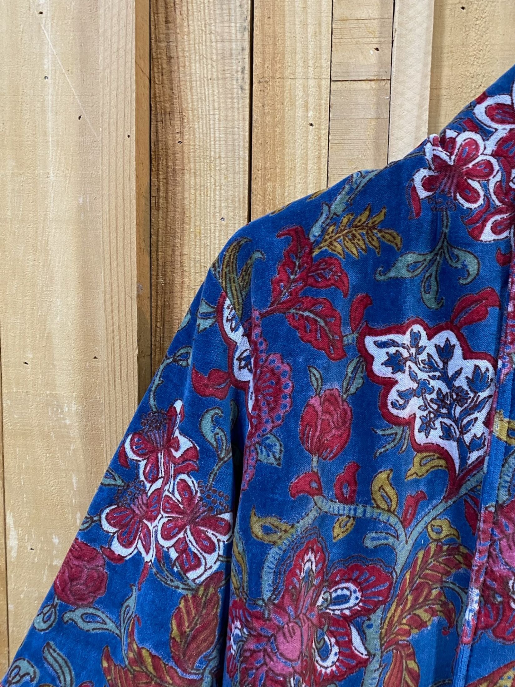Chaqueta Corta Terciopelo Floral - Azul y Granate