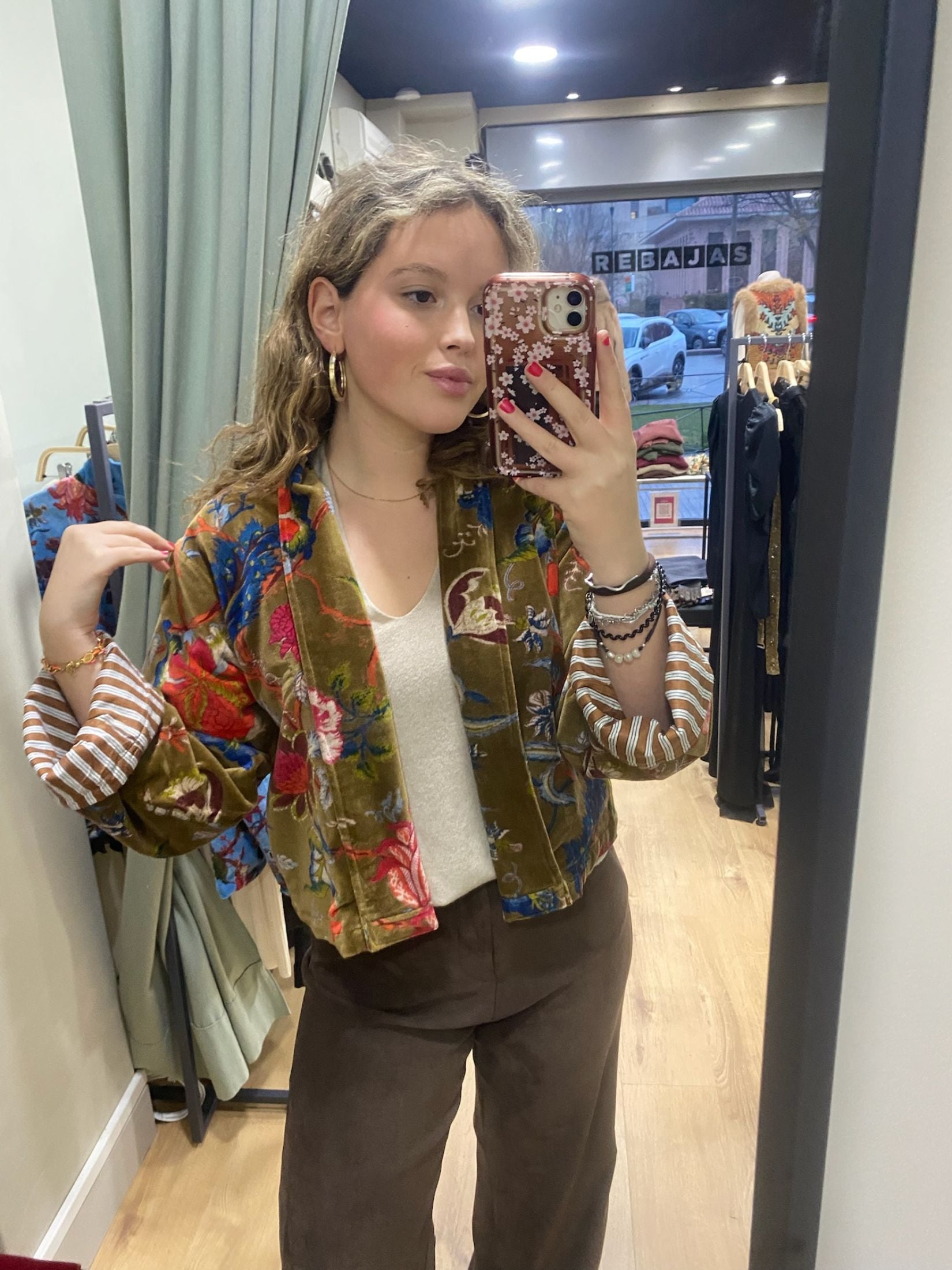 Chaqueta Corta Terciopelo Floral - Marron