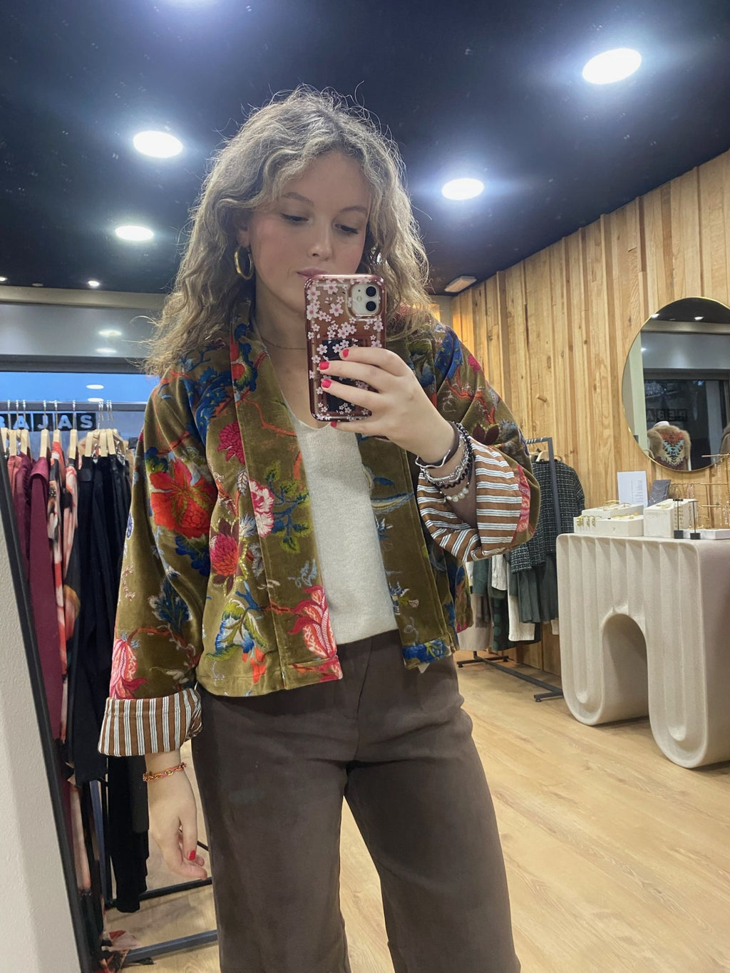 Chaqueta Corta Terciopelo Floral - Marron