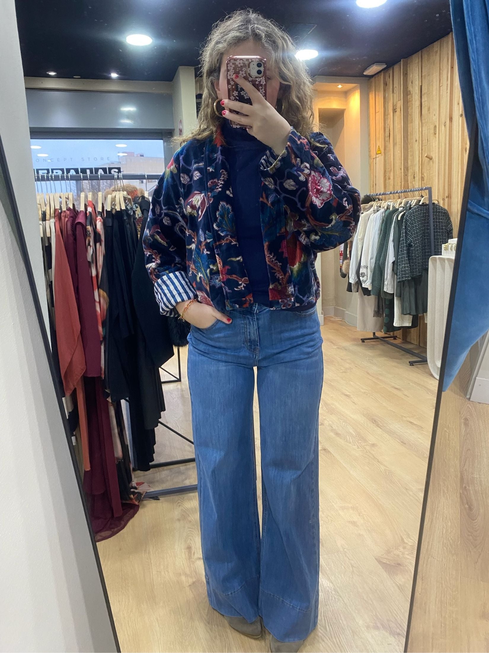 Chaqueta Corta Terciopelo Floral - Azul Marino