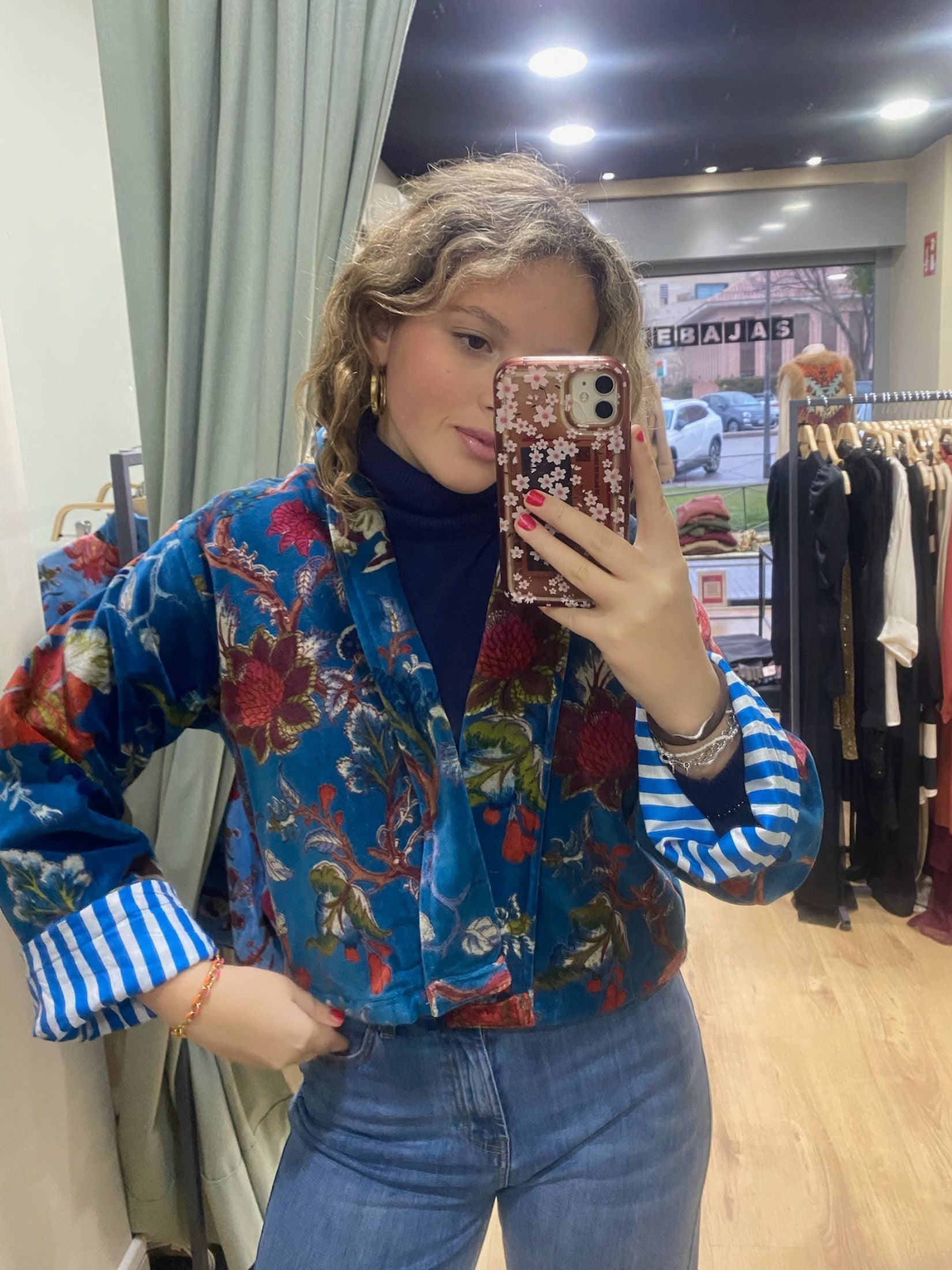 Chaqueta Corta Terciopelo Floral - Azulona