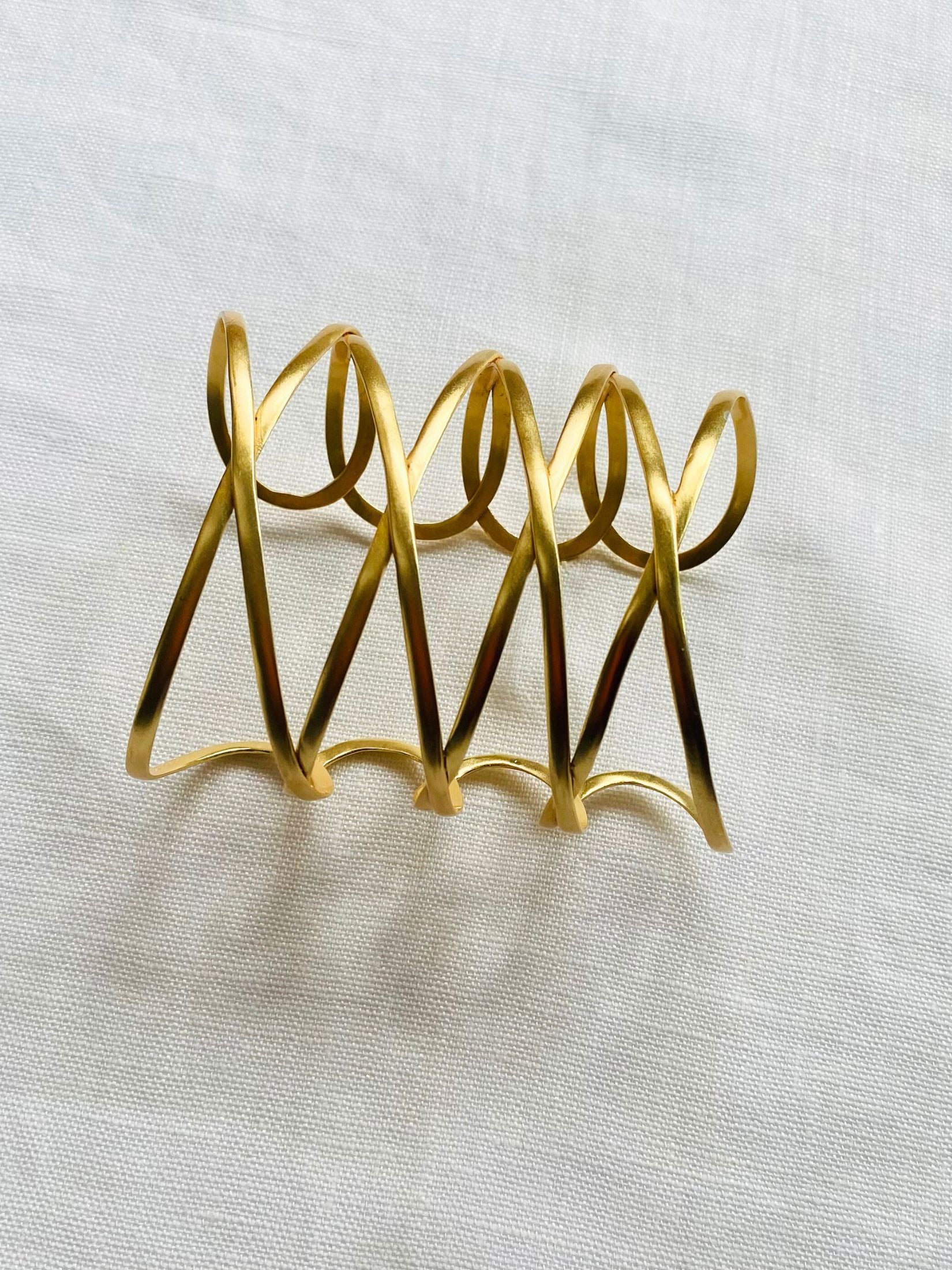 Pulsera brazalete Trenza