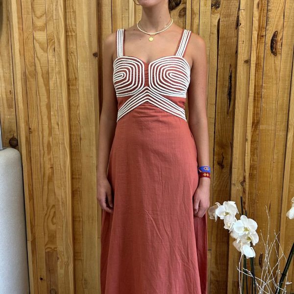 Vestido largo bordado cuerpo Terracota