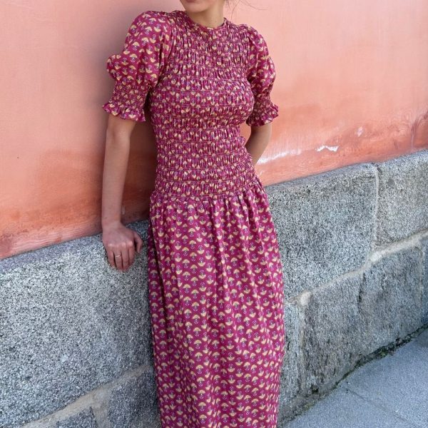 Vestido Largo Nido de Abeja Rosa